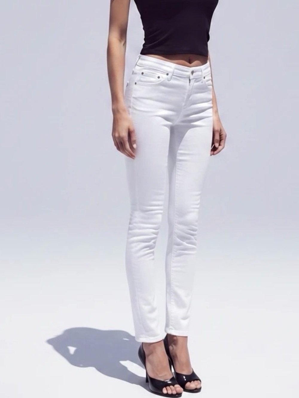 Levi’s 2012 The Original Jean Mid Rise Skinny White Women’s Denim Sz 8‎